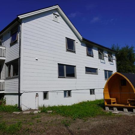 Stetind Hostel Нарвик Экстерьер фото